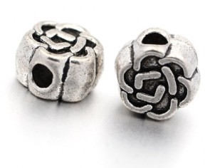 Metallperlen, Blume, keltischer Knoten, antik silberfarbig, 4.5 mm, 50 Spacer Perlen