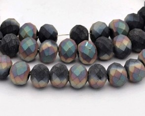 Glasschliffperlen, Rondellen facettiert, 6mm, schwarz iris seidenmatt, 1 Strang