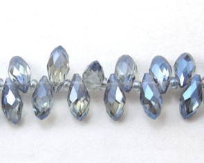 Glasschliffperlen, Glasperlen Tropfen facettiert, 12 x 6 mm, blau metallic irisierend, 10 Perlen